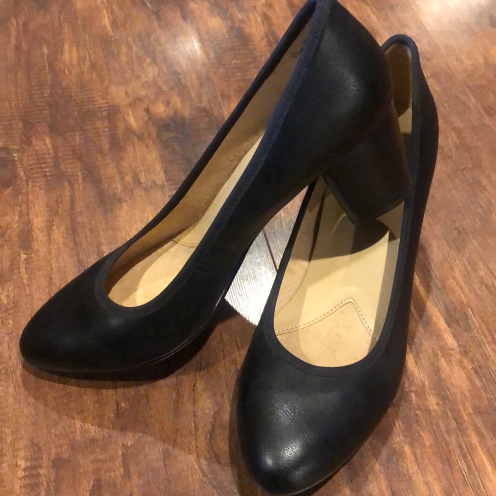 Naturalizer “Naomi” Size 8.5 New